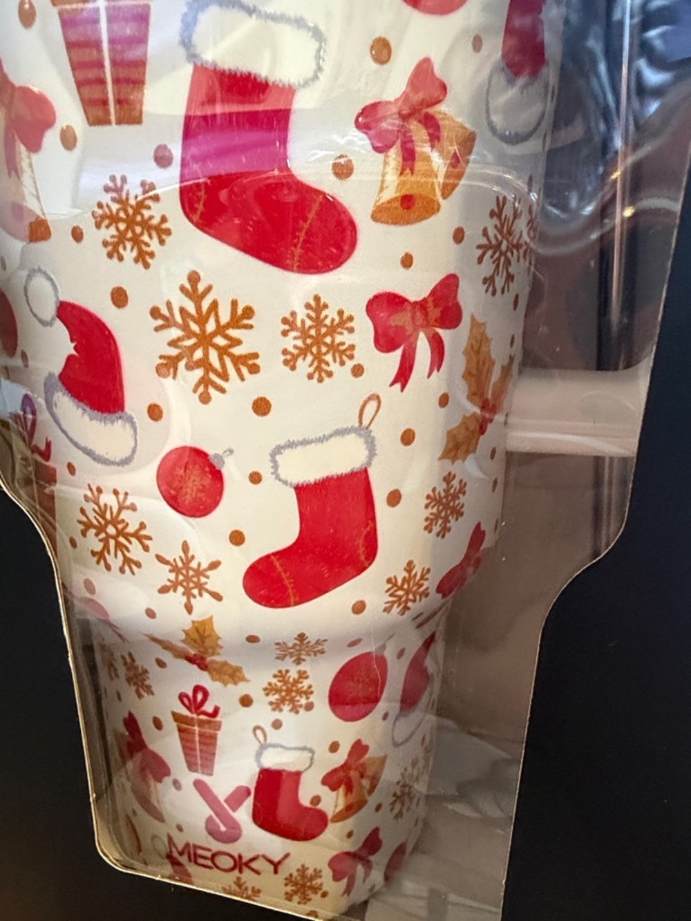White & Red Holiday Travel Mug with Handle - Picture 4 of 5